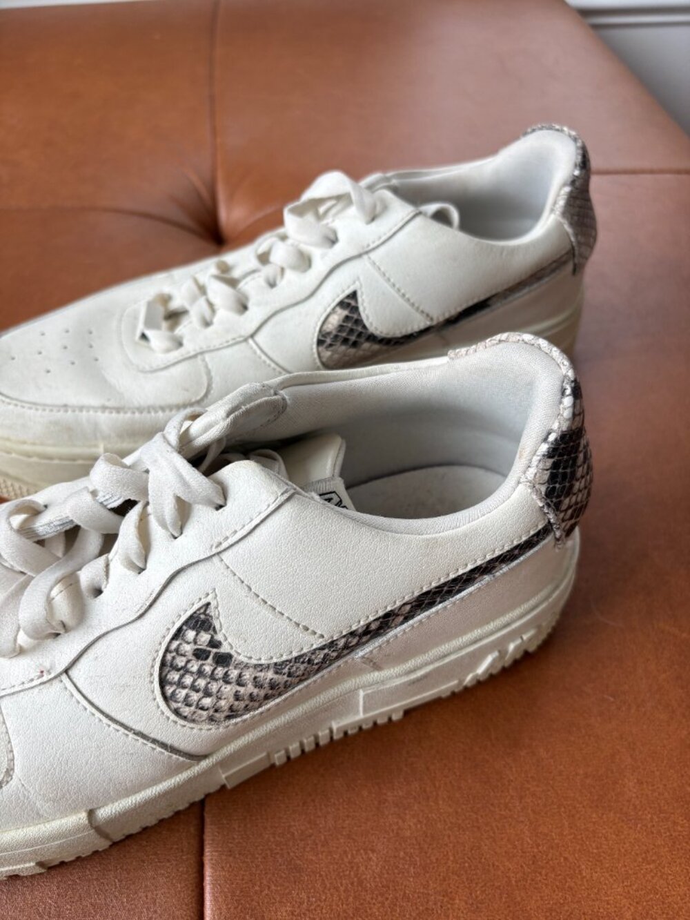 Nike Air Force 1 Low Pixel SE Snake Women’s Size 11 - Picture 2 of 14